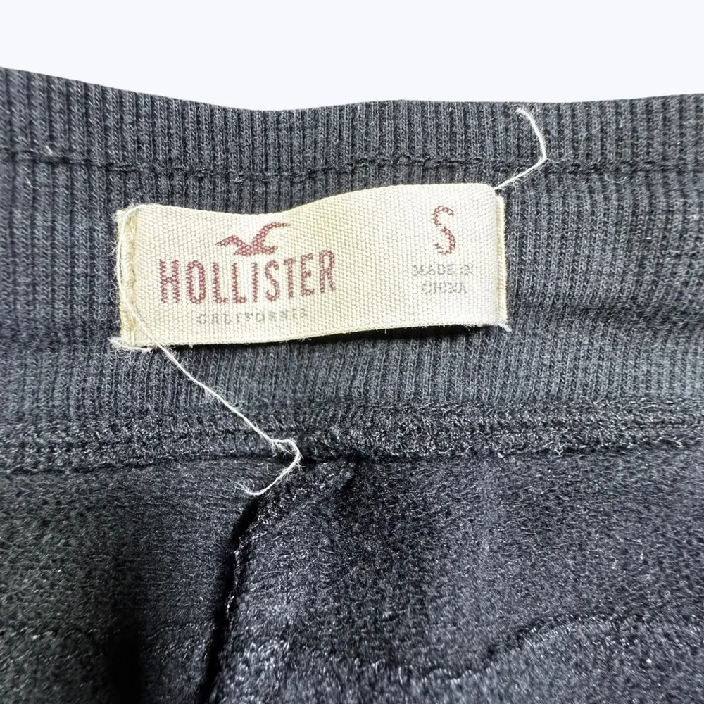 Hollister y2k mallcore